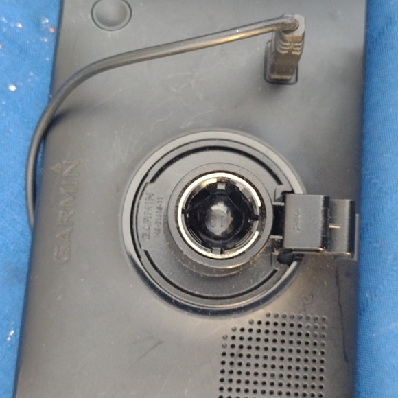 Garmin GPS - Picture 2 of 2